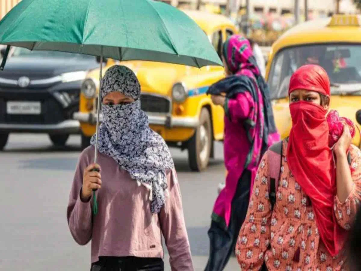 भीषण गर्मी में डिहाइड्रेशन से बचने के लिए करें ये काम, नहीं तो इन बीमारियों के हो जाएंगे शिकार भीषण गर्मी में डिहाइड्रेशन से बचने के लिए करें ये काम, नहीं तो इन बीमारियों के हो जाएंगे शिकार