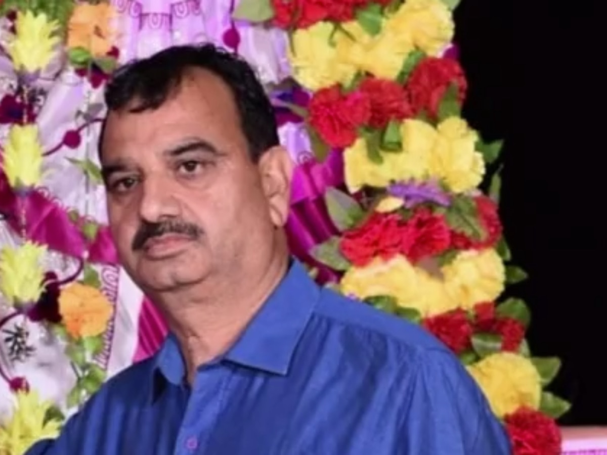 Jhunjhunu News: PWD एक्सईएन की संदिग्ध परिस्थिति में मौत, पत्नी लेकर पहुंची अस्पताल, मौत पर उठे सवाल
