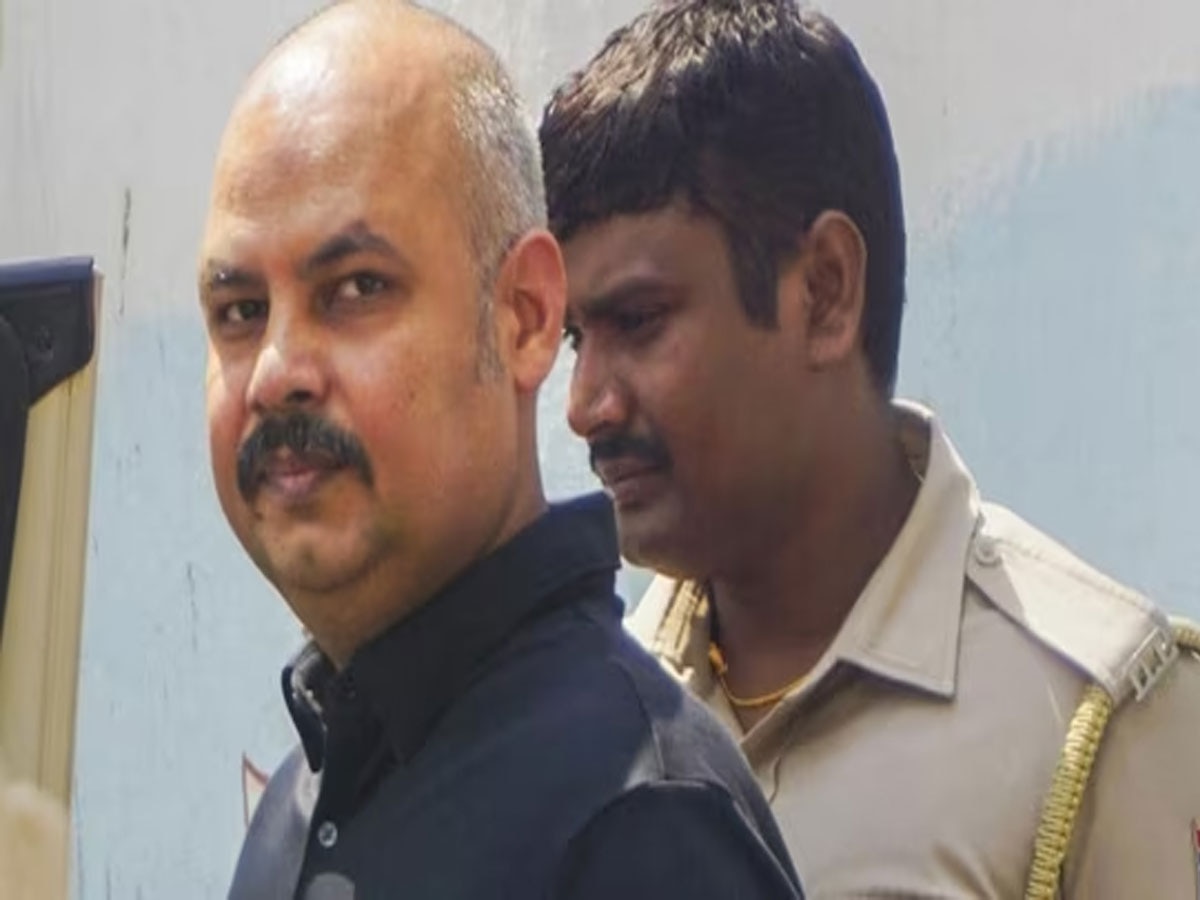 Swati Maliwal Case: विभव कुमार को नहीं मिली राहत, कोर्ट ने 14 दिन की न्यायिक हिरासत में भेजा