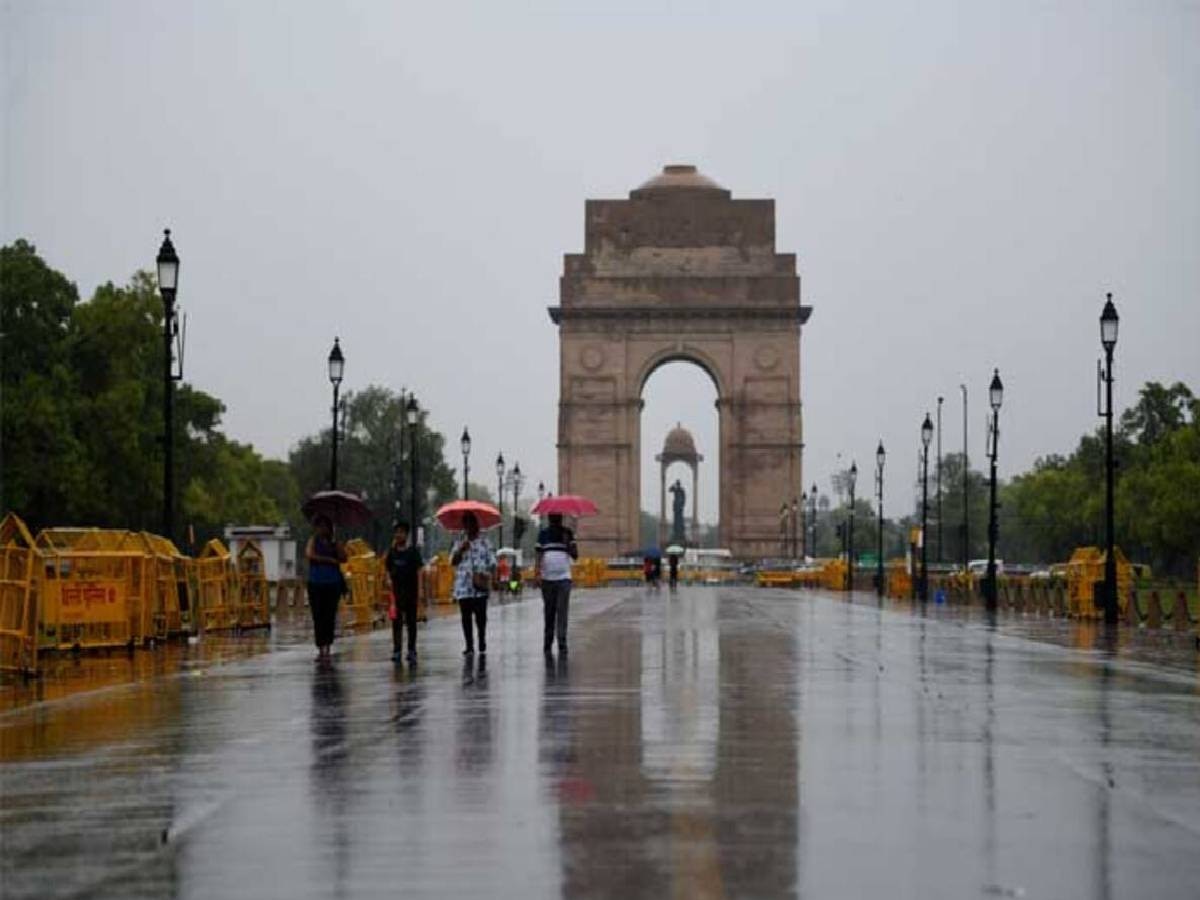 Weather Update: झुलसाने वाली गर्मी के बीच बारिश के आसार, जानें वीकेंड में दिल्ली-हरियाणा के मौसम का हाल