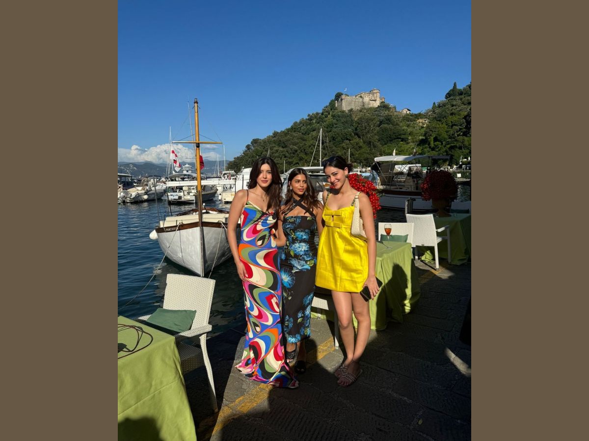 सुहाना खान और अनन्या पांडे के साथ भी शेयर की तस्वीरें