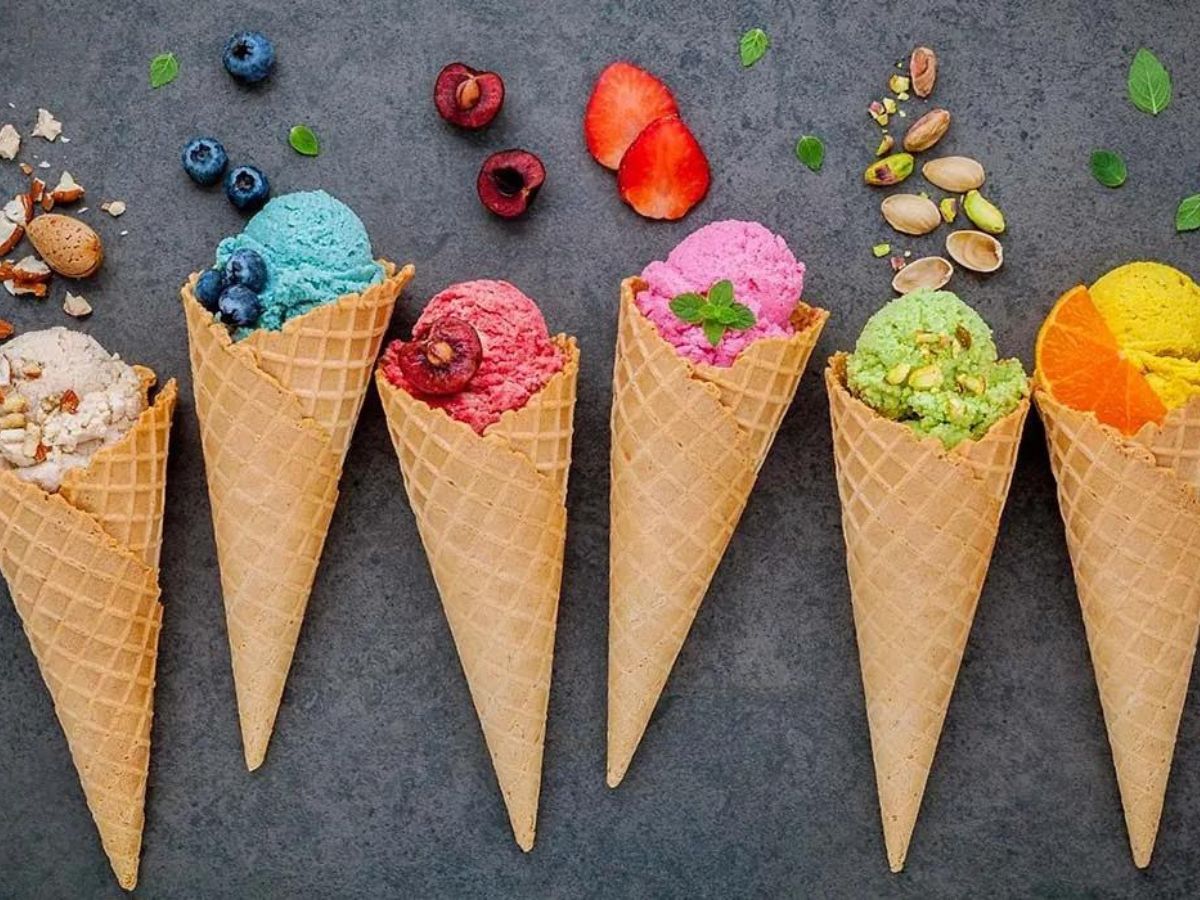 Ice-Cream ଖାଉଥିଲେ ହୋଇପାରେ ୬ଟି ବଡ଼ କ୍ଷତି Ice-Cream ଖାଉଥିଲେ ହୋଇପାରେ ୬ଟି ବଡ଼ କ୍ଷତି