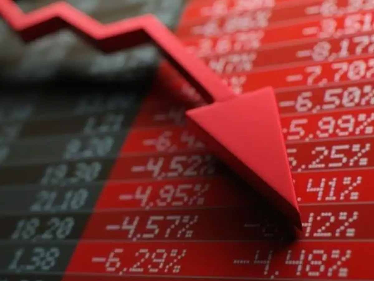 Stock Market: दोपहर होते-होते शेयर बाजार का न‍िकला द‍िवाला, सेंसेक्‍स 6000 अंक से ज्‍यादा टूटा