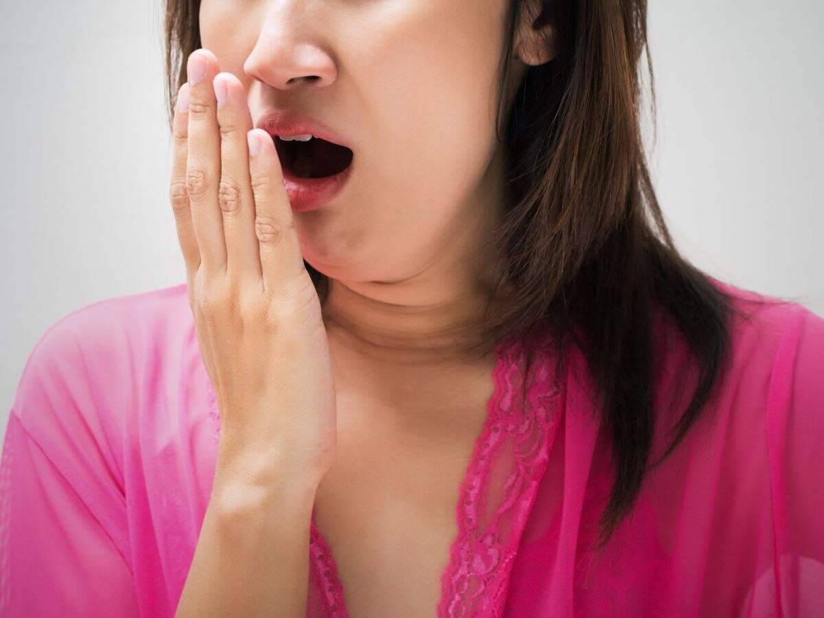 Bad Breath: ब्रश करने के बाद भी मुंह से आती है बदबू? तो फॉलो करें ये 6 टिप्स