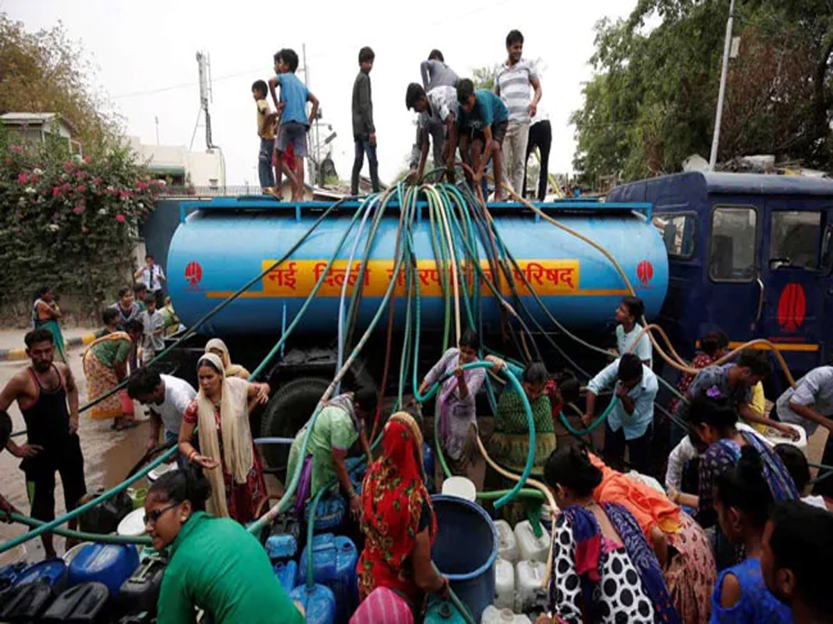 Delhi Water Crisis: दिल्ली में पानी की कमी होगी दूर, SC ने दिया ये आदेश