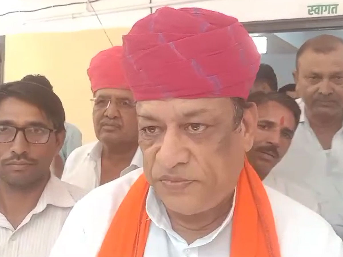 राजस्थान में कम सीटें मिलने पर बोले कैबिनेट मंत्री जोराराम कुमावत- कोई कमी रह गई होगी राजस्थान में कम सीटें मिलने पर बोले कैबिनेट मंत्री जोराराम कुमावत- कोई कमी रह गई होगी