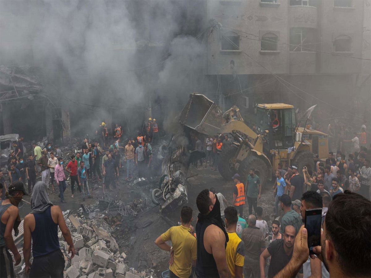 गाजा में इसराइली फौज का कहर जारी, भीषण बमबारी में 210 लोगों की मौत