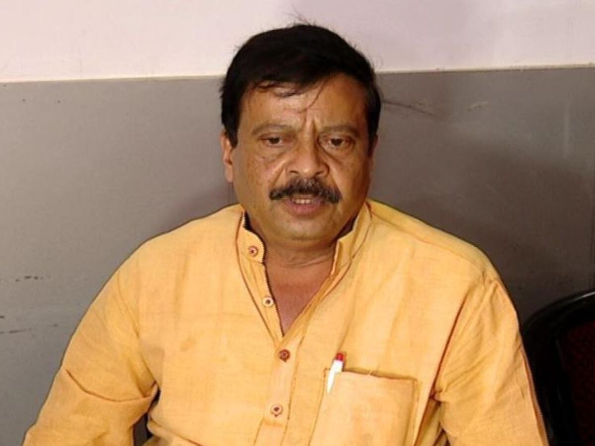 Odisha News: ଦିଲ୍ଲୀ ଗଲେ ସୁ‌ରେଶ ପୂଜାରୀ, ମୁଖ୍ୟମନ୍ତ୍ରୀ ଦୌଡ଼ରେ ଥିବା ନେଇ ଚର୍ଚ୍ଚା 