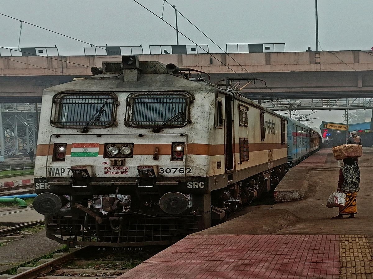 Buxar Tatanagar Express: रेल यात्री ध्यान दें, टाटा-बक्सर एक्सप्रेस 10 जून तक रहेगी रद्द, यहां देखिए पूरी डिटेल