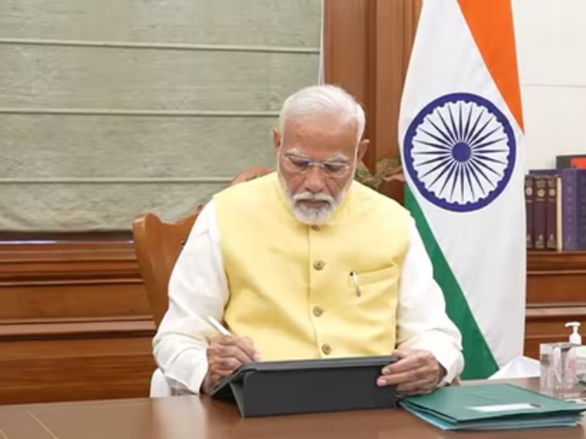 Modi Kisan Prime Minister Modi released the 17th installment of PM Kisan Samman ...