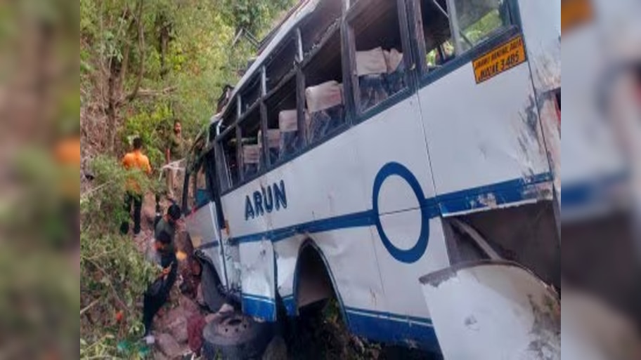 Reasi Attack: चश्मदीदों ने बस पर हमले वाले दिन क्या हुआ? लोगों ने ऐसे बताई जान