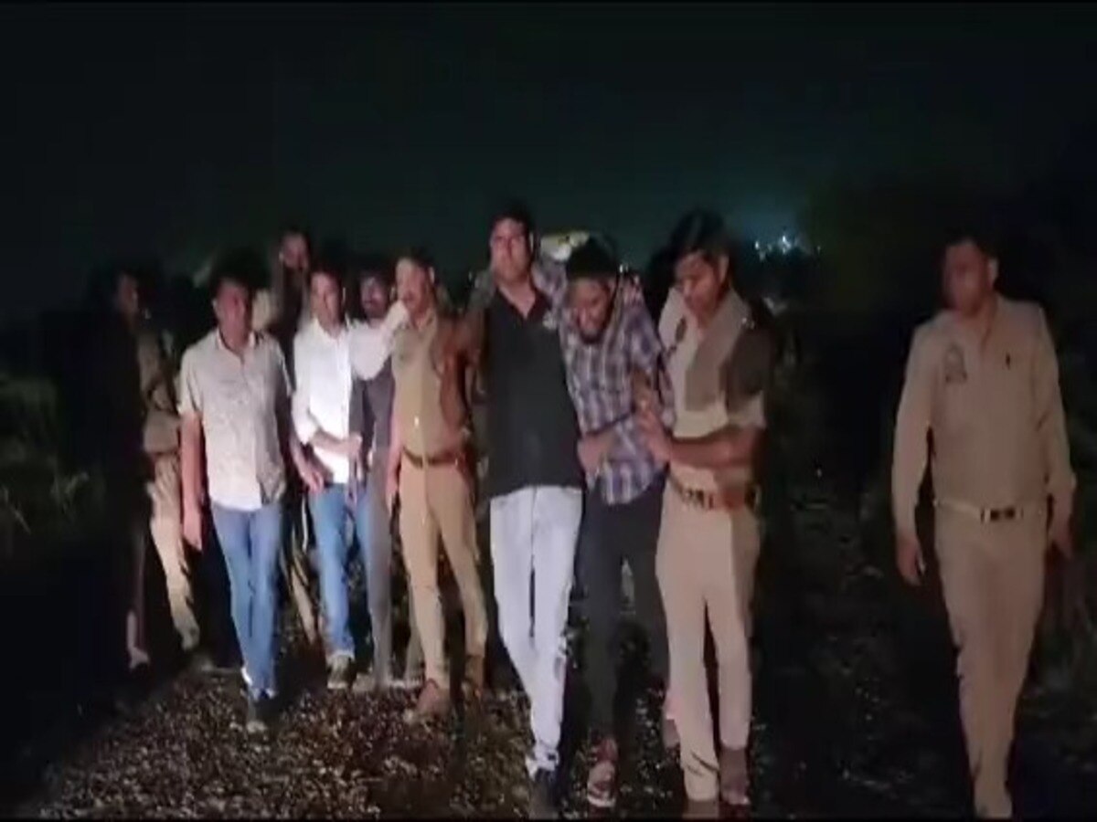 Greater Noida: अमेजॉन वेयरहाउस का सामान लूटने वाले बदमाशों के साथ पुलिस की मुठभेड़, तीन बदमाश घायल एक फरार