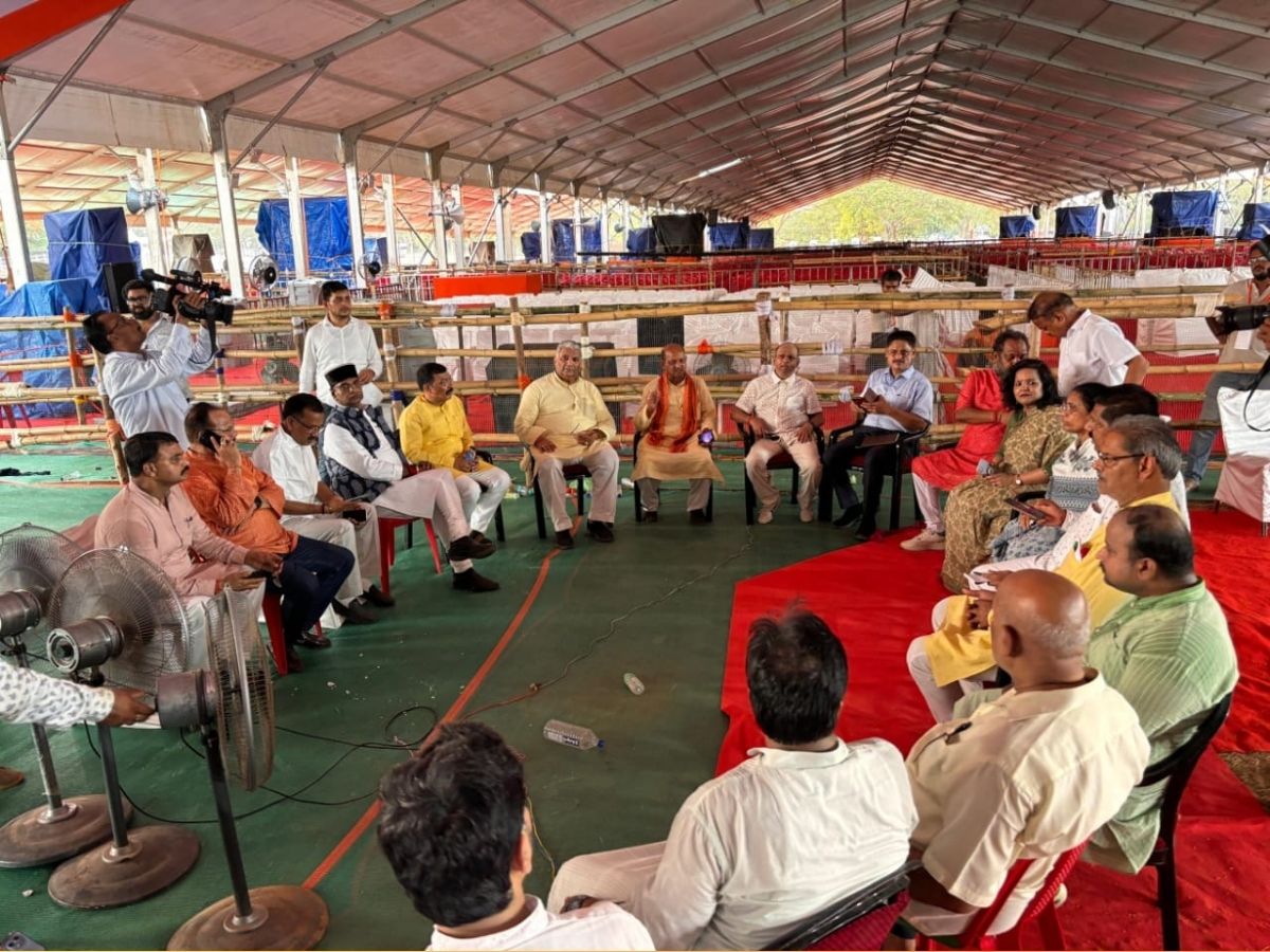 Manmohan Samal: ଶପଥ ଗ୍ରହଣ ଉତ୍ସବର ସ୍ଥିତି ଯାଞ୍ଚ କଲେ ମନମୋହନ ସାମଲ Manmohan Samal: ଶପଥ ଗ୍ରହଣ ଉତ୍ସବର ସ୍ଥିତି ଯାଞ୍ଚ କଲେ ମନମୋହନ ସାମଲ