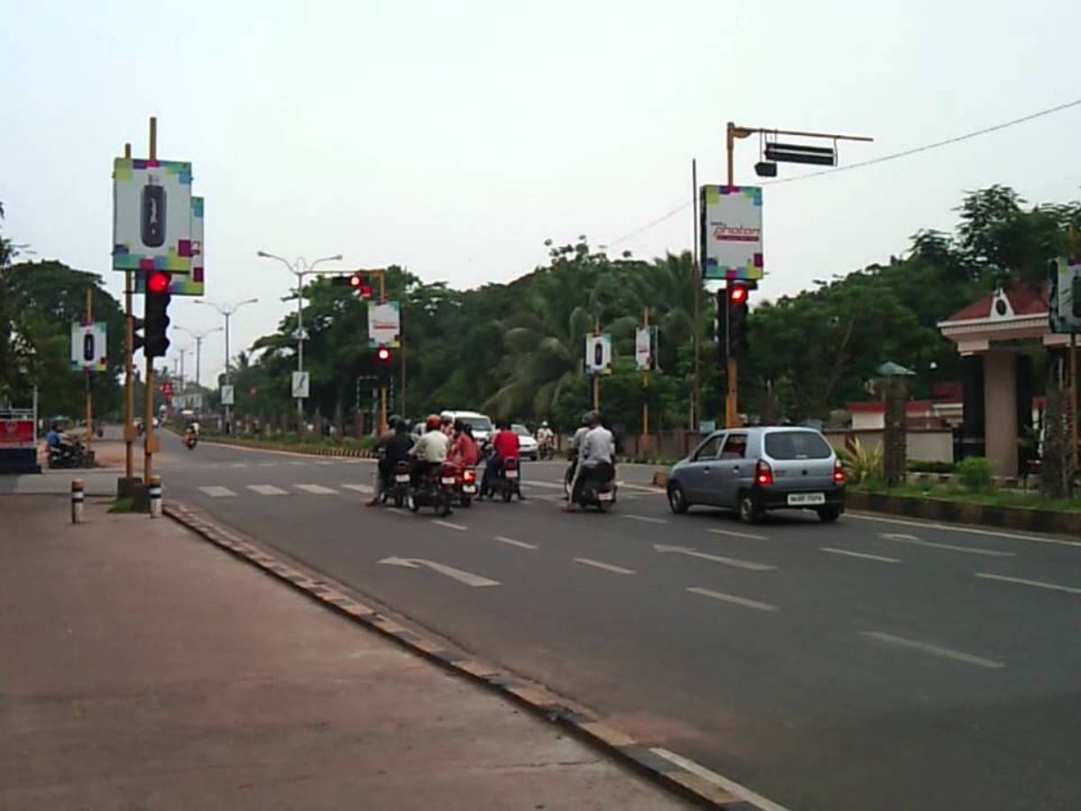 Traffic advisory: ଆସନ୍ତା କାଲି ଶପଥ ଗ୍ରହଣ: ଜୟଦେବ ବିହାରରୁ ନାଲକୋ ଛକ ଗାଡ଼ି ଚଳାଚଳ ବନ୍ଦ, ସୈନକ ସ୍କୁଲରେ ହେବ ପାର୍କିଂସ୍ଥଳ Traffic advisory: ଆସନ୍ତା କାଲି ଶପଥ ଗ୍ରହଣ: ଜୟଦେବ ବିହାରରୁ ନାଲକୋ ଛକ ଗାଡ଼ି ଚଳାଚଳ ବନ୍ଦ, ସୈନକ ସ୍କୁଲରେ ହେବ ପାର୍କିଂସ୍ଥଳ