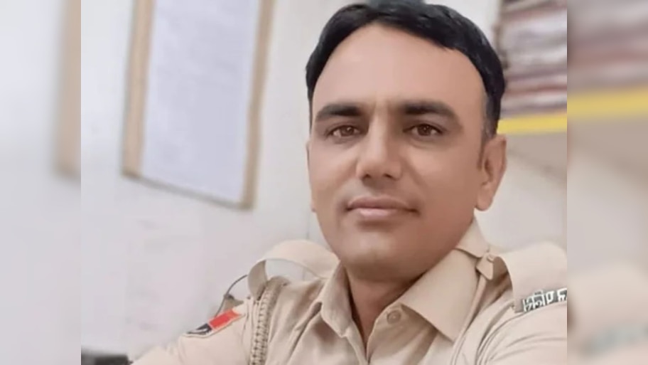Rajasthan Crime News:ड्यूटी के दौरान कांस्टेबल ने खुद को मारी गोली,थाने में पसरा सन्नाटा 