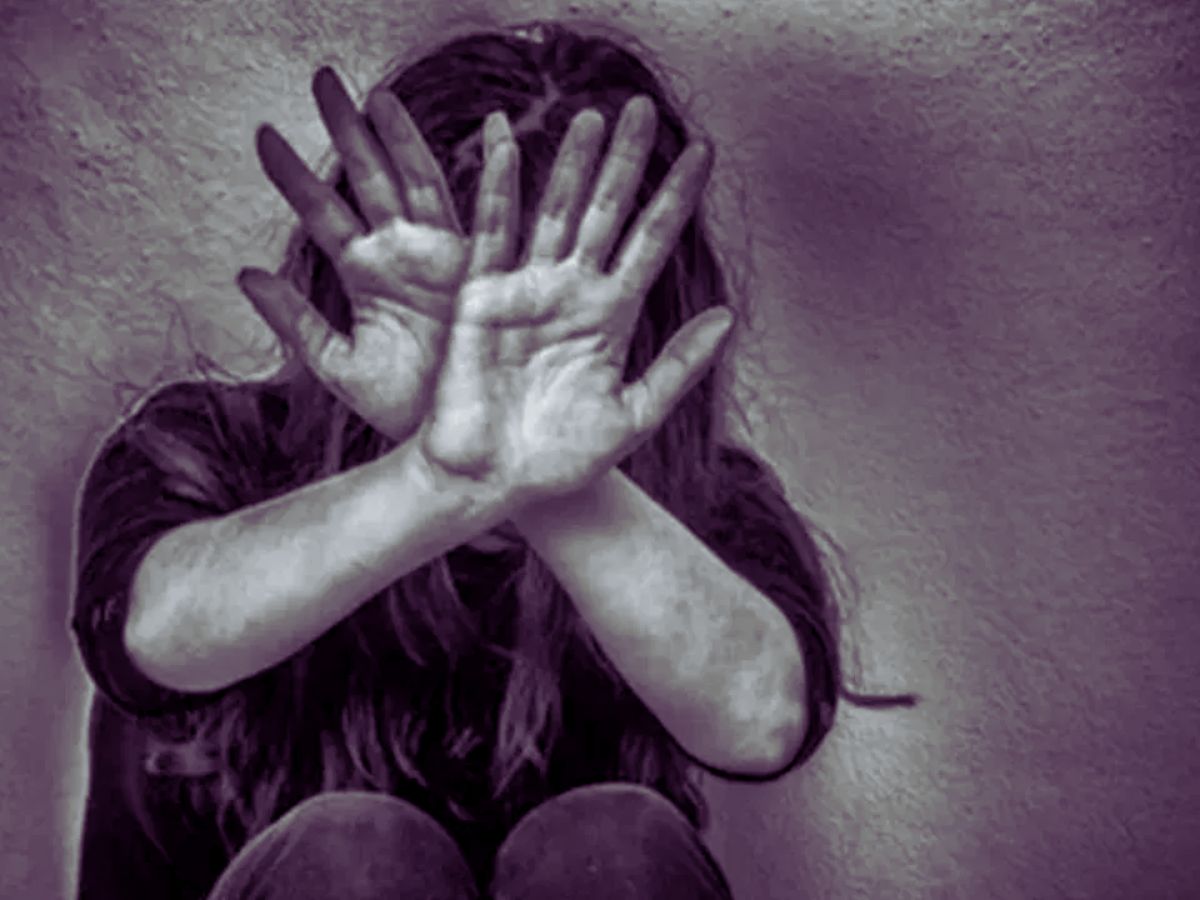 Rajasthan Crime News:शादी के नाम पर होता था 'देह व्यापार',नाबालिग लड़कियों को खरीदने आते थे खरीदार Rajasthan Crime News:शादी के नाम पर होता था 'देह व्यापार',नाबालिग लड़कियों को खरीदने आते थे खरीदार