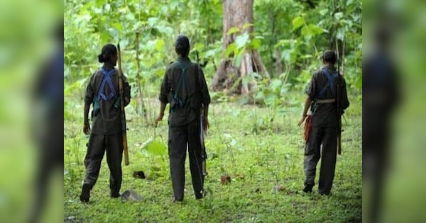 Jharkhand Chatra Police Big Success Top Naxalite Commander Arrested With Insas And Slr Rifle