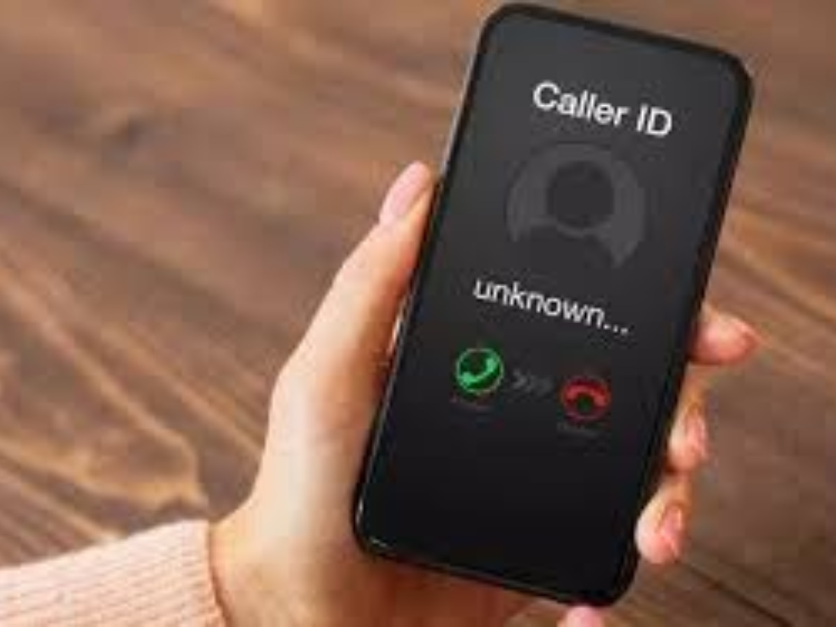 Fake Call-ID: फर्जी कॉल का आसानी से लगेगा पता, बिना नेट ऑन किए फोन पर दिखेगी कॉलर-ID