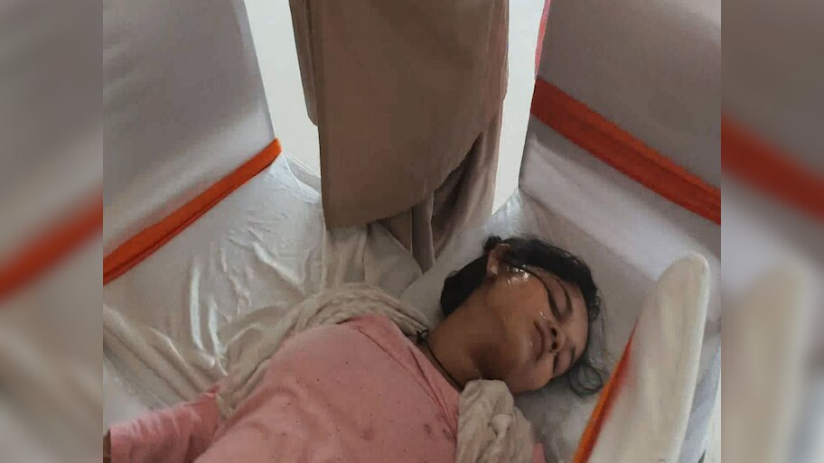 इच्छा मृत्यु की मांग लेकर केंद्रीय मंत्री भूपेंद्र यादव के पास पहुंची महिला सभा के दौरान बेहोश, जानिए पूरा मामला