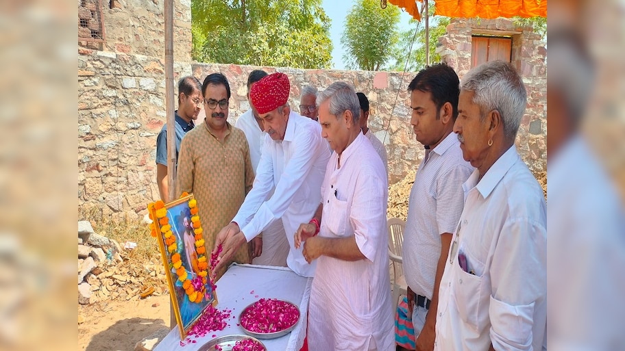 Jalore News: ओड समाज ने धूमधाम से मनाई भागीरथ जयंती, सांसद लुंबाराम चौधरी भी हुए शामिल