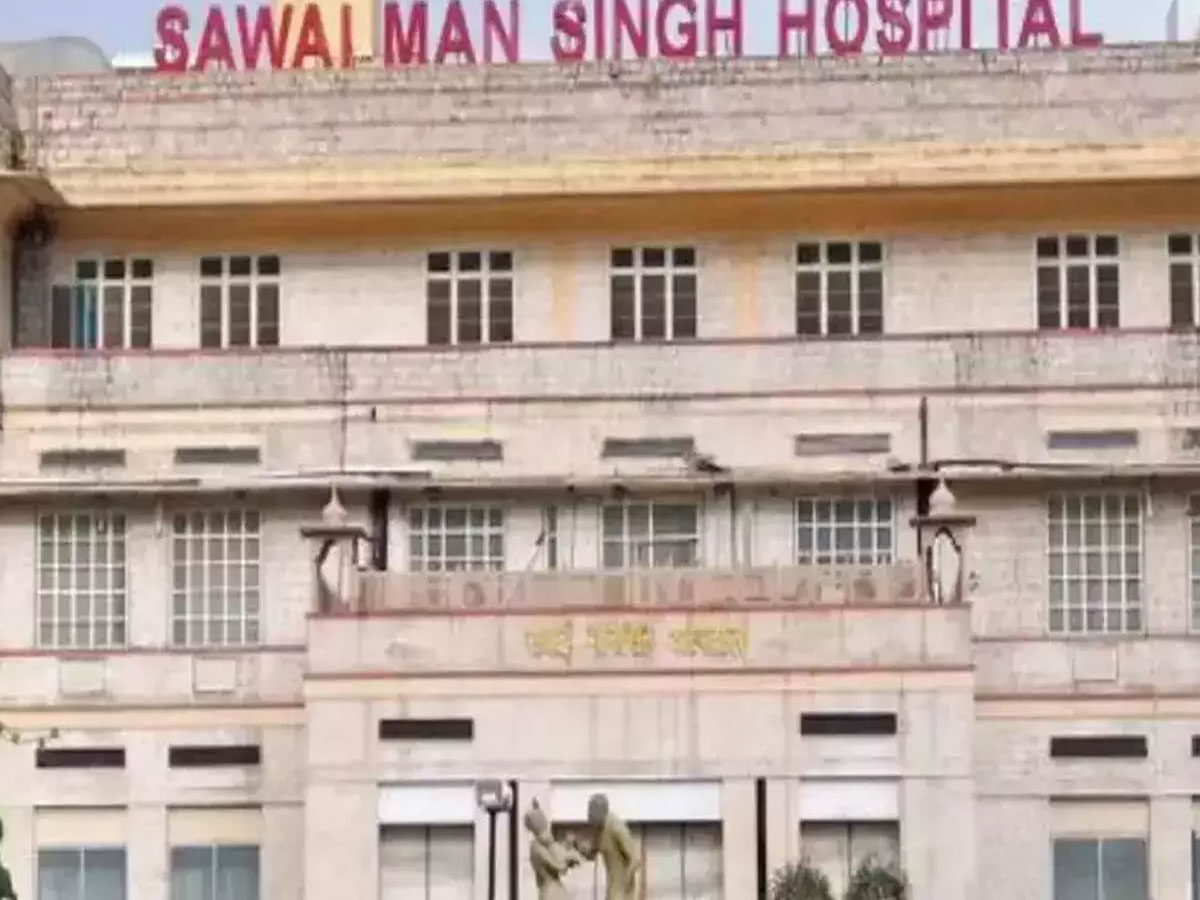 Jaipur: SMS अस्पताल ब्लड बैंक से सरकार को सालाना 6 करोड़ का मिल रहा राजस्व Jaipur: SMS अस्पताल ब्लड बैंक से सरकार को सालाना 6 करोड़ का मिल रहा राजस्व