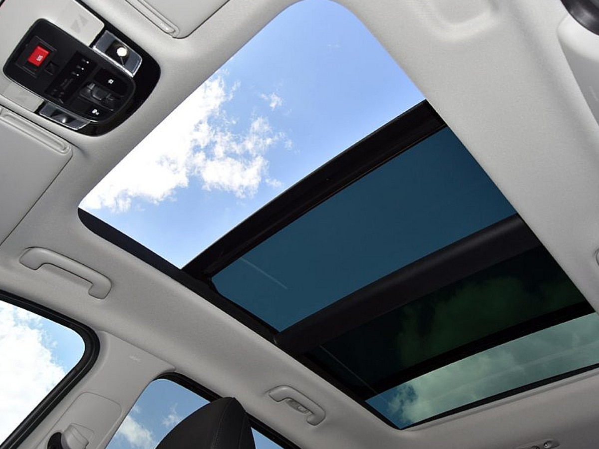 ये हैं Panoramic Sunroof वाली टॉप-6 SUV! कीमत 16 लाख रुपये से कम