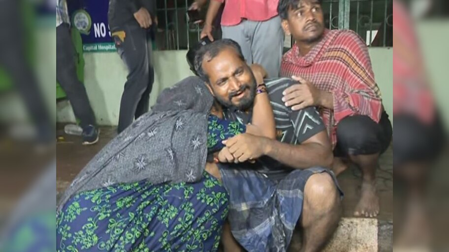 Bhubaneswar: ଭୁବନେଶ୍ବରରେ ମୁକୁଳା ଡ୍ରେନ୍‌ରେ ପଡି ବାଳକର ମୃତ୍ୟୁ ଘଟଣା; ୪ ଲକ୍ଷ ଟଙ୍କା ସହାୟତା ରାଶି ଘୋଷଣା କଲେ ମୁଖ୍ୟମନ୍ତ୍ରୀ 