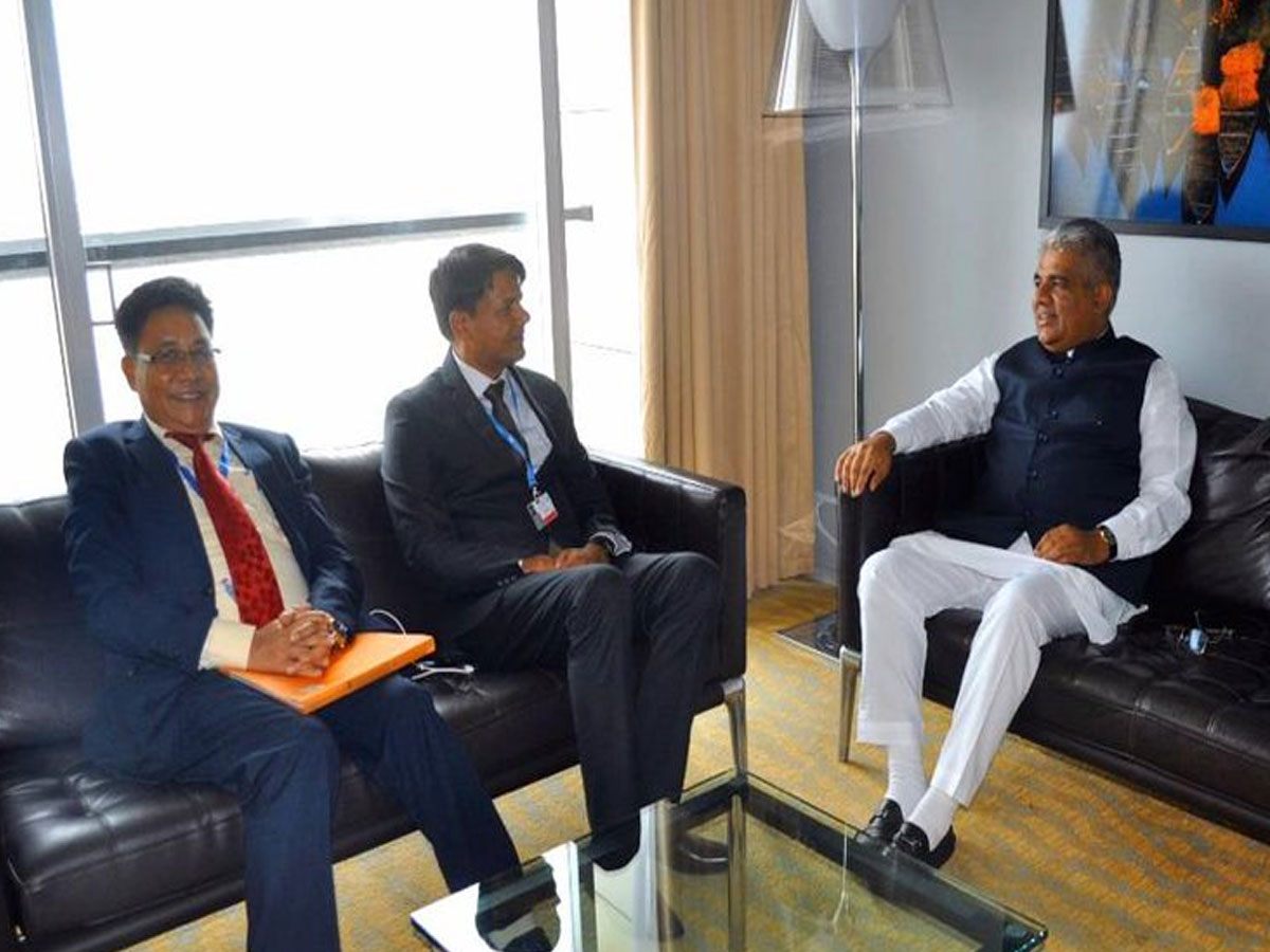 सहकार पर्यावरणवाद को आगे बढ़ाते हुए डाबला तालाब में मनाया गया विश्व मरुस्थलीकरण दिवस सहकार पर्यावरणवाद को आगे बढ़ाते हुए डाबला तालाब में मनाया गया विश्व मरुस्थलीकरण दिवस