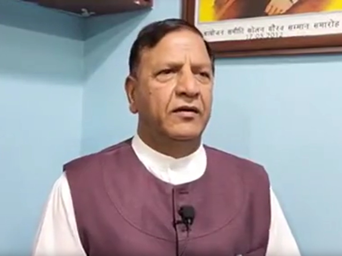 Himachal BJP: डॉ. राजीव बिंदल ने हिमाचल सरकार पर कसा तंज, कहा- पति,पत्नी और मित्रों की है ये सरकार