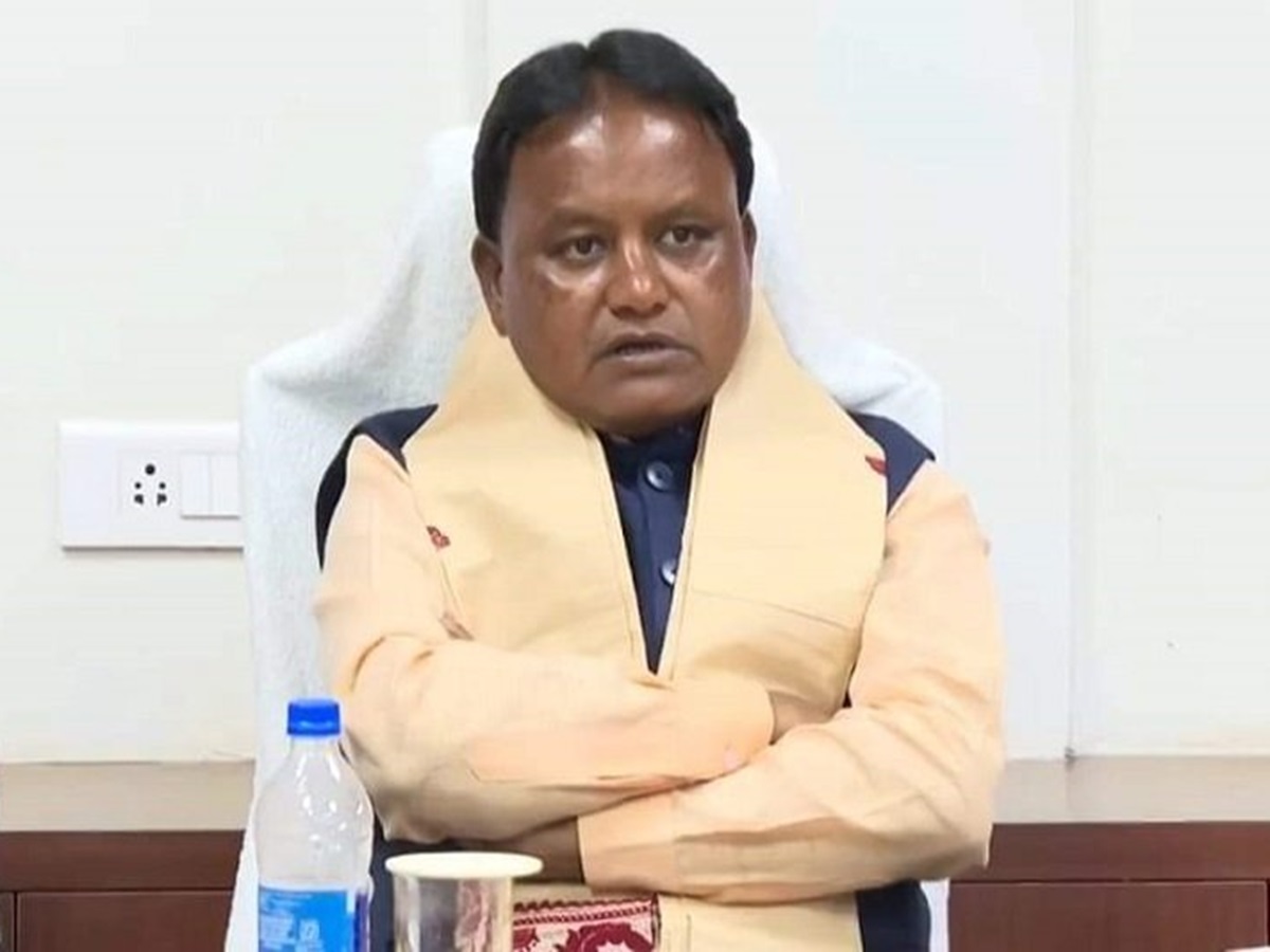 Mohan Govt: ସାତ ଦିନରେ ସେହି ୫ ବିଷୟ ଯେଉଁଠି ଝୁଣ୍ଟିଛି ମୋହନ ସରକାର Mohan Govt: ସାତ ଦିନରେ ସେହି ୫ ବିଷୟ ଯେଉଁଠି ଝୁଣ୍ଟିଛି ମୋହନ ସରକାର