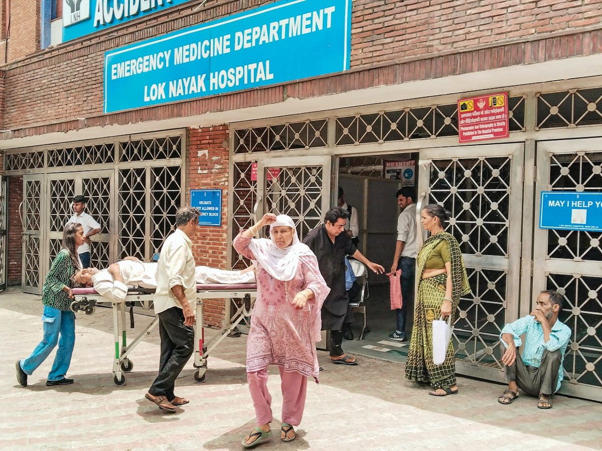 Many deaths in Delhi NCR Many deaths in Delhi NCR