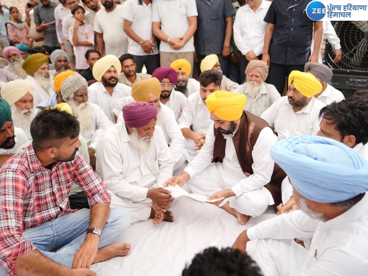 Sunam News: CM ਮਾਨ ਨੇ ਸ਼ਹੀਦਾਂ ਦੇ ਪਰਿਵਾਰਾਂ ਨੂੰ ਮਾਲੀ ਮਦਦ ਵਜੋਂ ਇਕ-ਇਕ ਕਰੋੜ ਰੁਪਏ ਦੇ ਚੈੱਕ ਸੌਂਪੇ