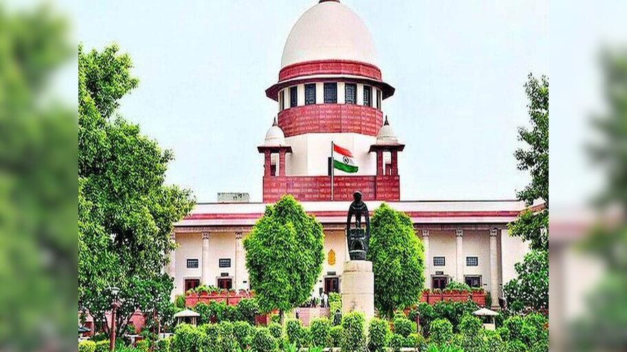 Supreme Court NEET Cases: हाई कोर्ट में चल रहे नीट के मामलों पर SC ने लगाई रोक, NTA को दिया नोटिस