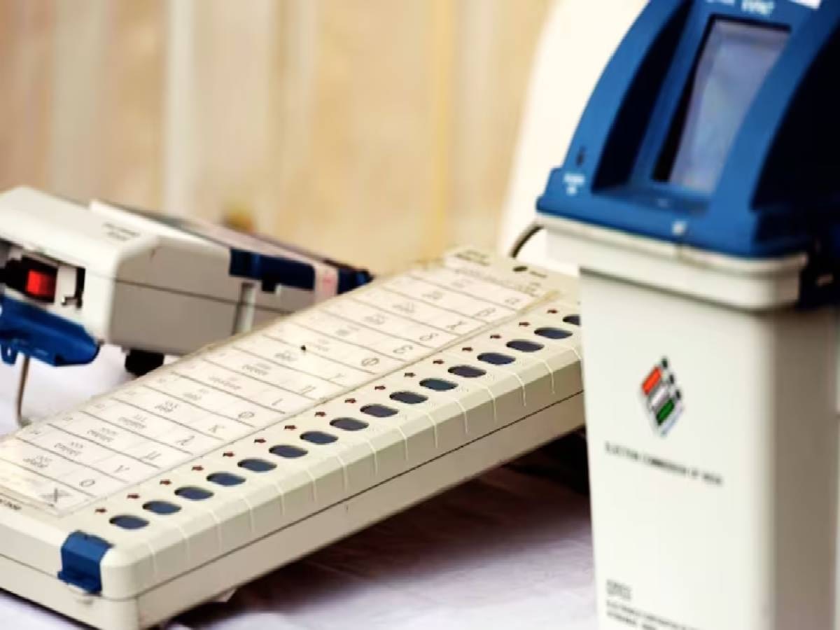 Haryana News: कृष्णपाल गुर्जर और मनोहर लाल की जीती सीटों पर होगी EVM की जांच, ECI का फैसला