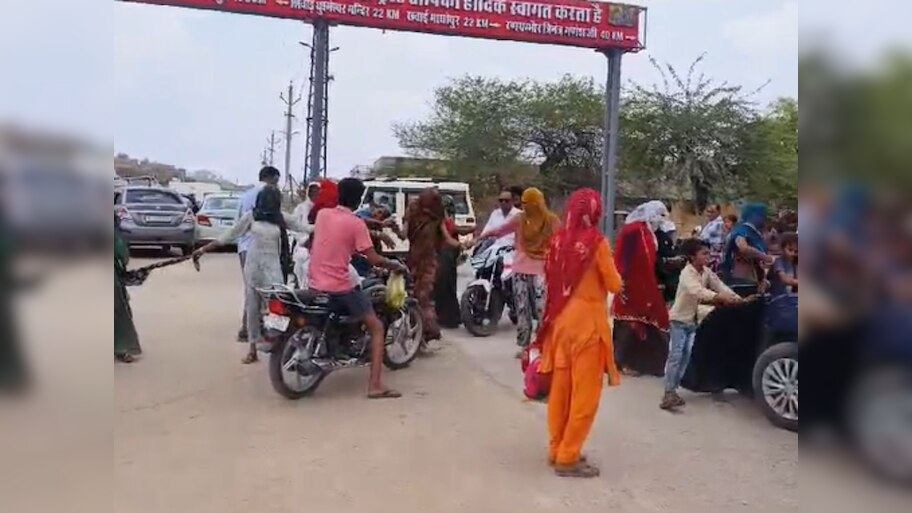 Sawai Madhopur News:चौथ का बरवाड़ा में पानी की भारी किल्लत, नाराज महिलाओं ने मार्ग किया जाम