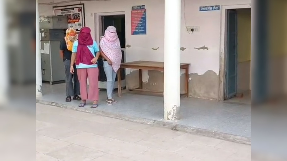 Rajasthan Crime: रॉयल थाई स्पा सेंटर छापा..... 3 युवतियां और 3 युवक पुलिस हिरासत में