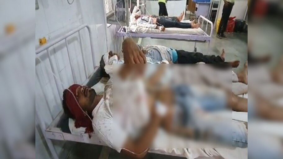 बड़ी खबर: कैला देवी माता के दर्शन कर लौट रहे श्रद्धालुओं से भरी ट्रैक्टर ट्रॉली पलटी, 12 घायल, 1 महिला की दर्दनाक मौत 