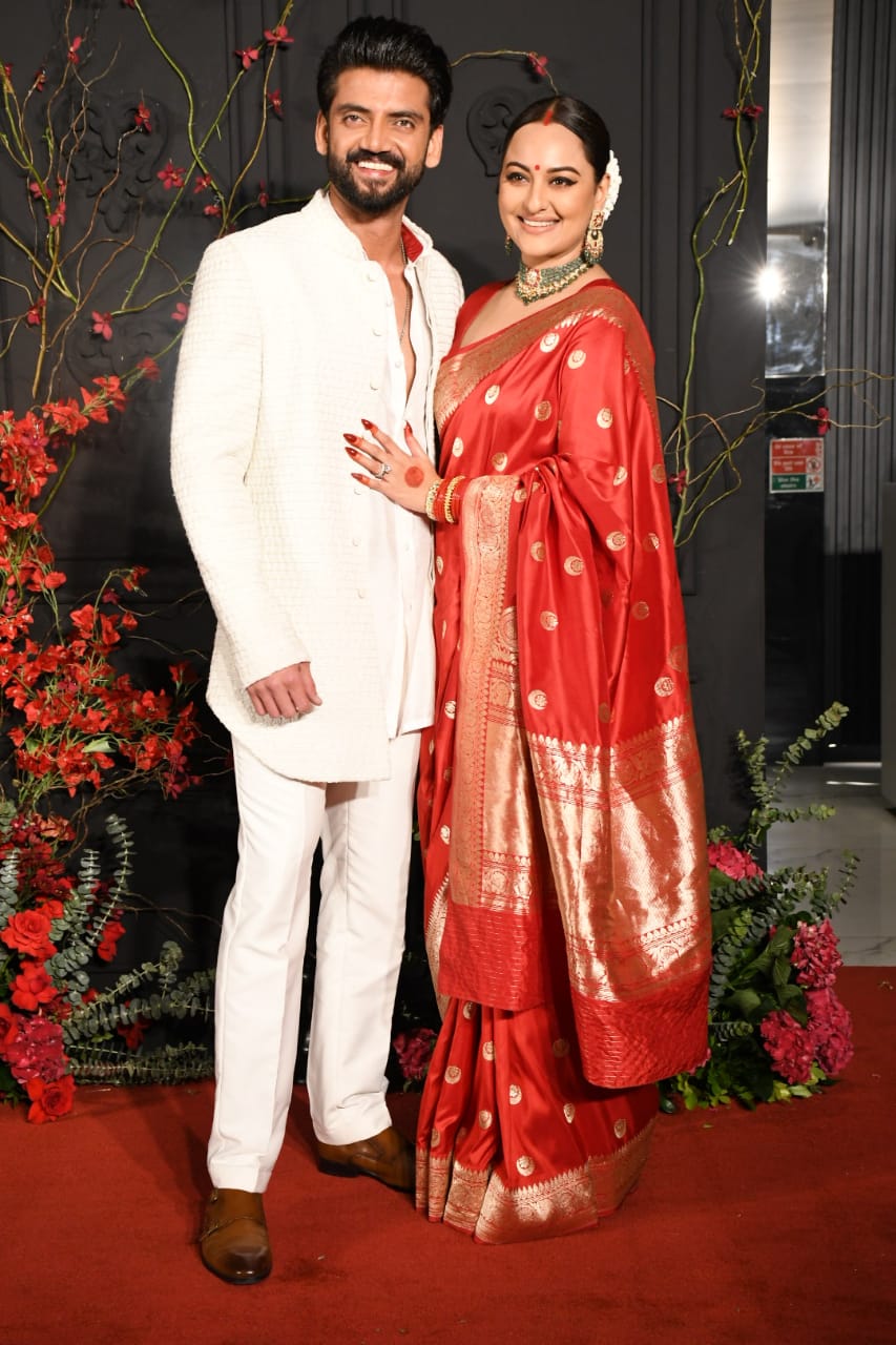 हैंडसम लग रहे जहीर भी