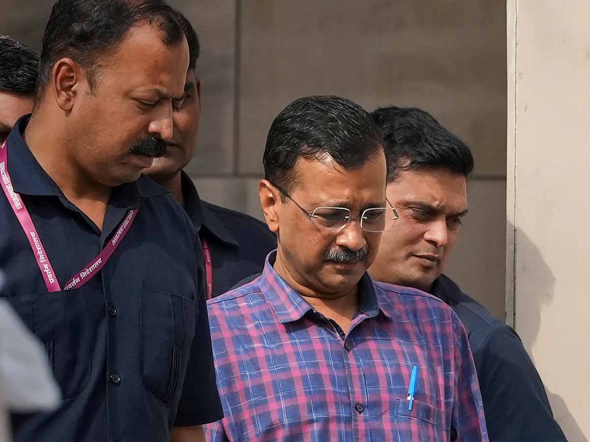 Arvind Kejriwal को सुप्रीम कोर्ट से राहत नहीं; वेट एंड वाच की हालत में SC Arvind Kejriwal को सुप्रीम कोर्ट से राहत नहीं; वेट एंड वाच की हालत में SC