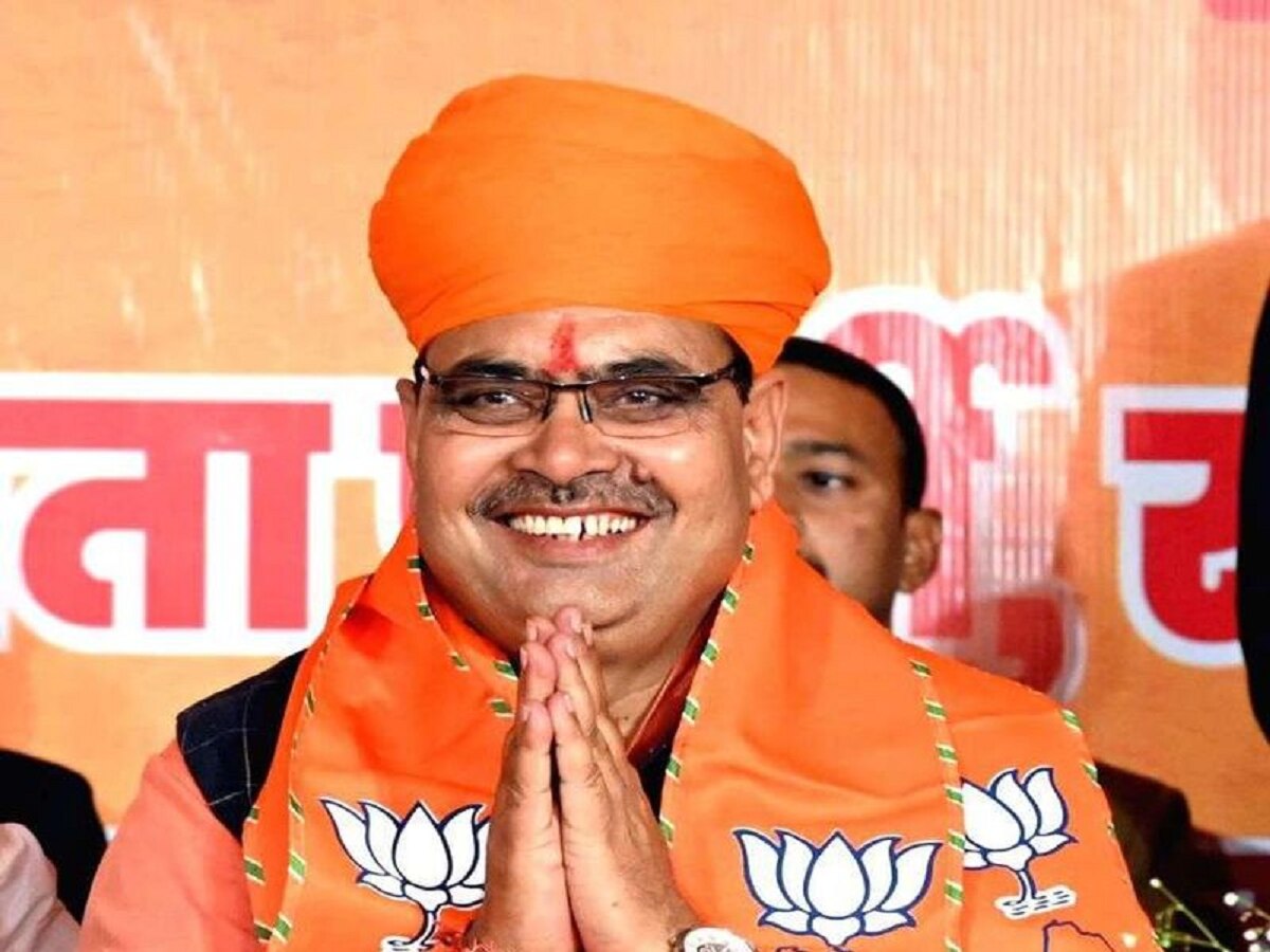 Rajasthan News: पीएम के नक्शे कदम पर सीएम भजनलाल! एक बटन दबाकर पहुंचाएंगे बढ़ी हुई पेंशन राशि