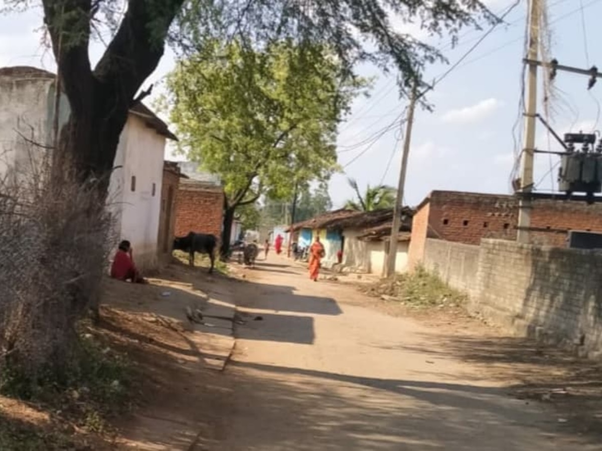 Madhya Pradesh Singrauli Tribal village with no electricity water roads ...