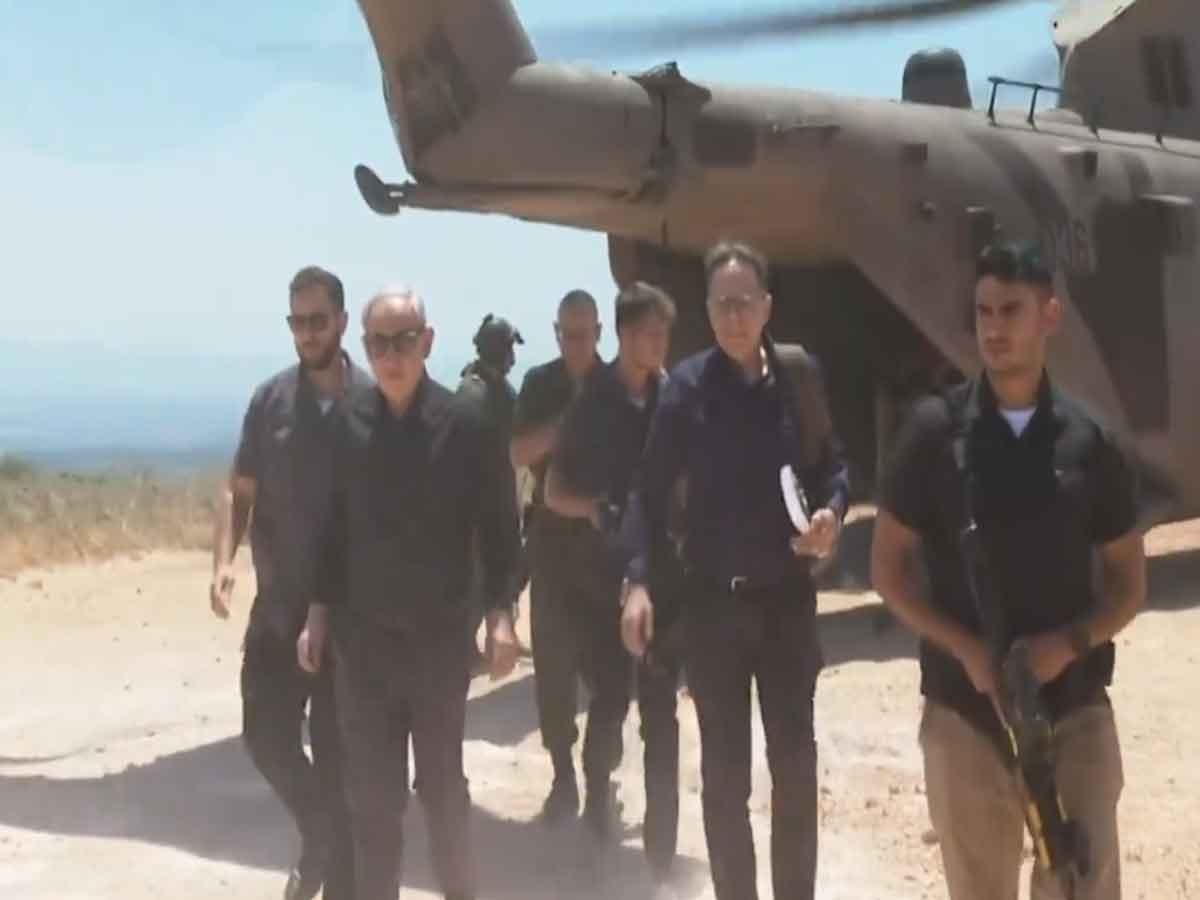 Israel- Hezbollah Tension: बॉर्डर पर इजरायली PM का दौरा, ज्यादा सैनिकों की तैनाती, क्या छिड़ने वाला है इजरायल-हिज्बुल्लाह युद्ध? 