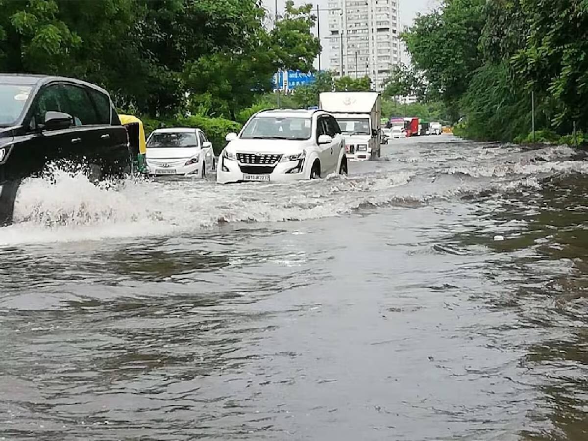 Delhi Weather: दिल्ली NCR में वीकेंड पर मौसम रहेगा सुहाना, होगी झमाझम बारिश