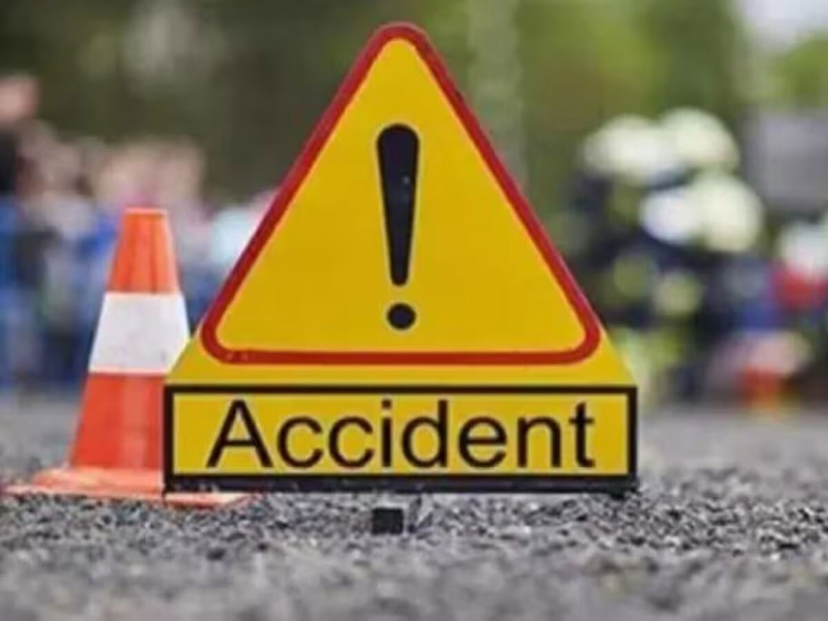 Jalna Road Accident: जालना में भीषण सड़क हादसा, रॉन्ग साइड से आ रही कार से हुई टक्कर, 7 लोगों की मौत