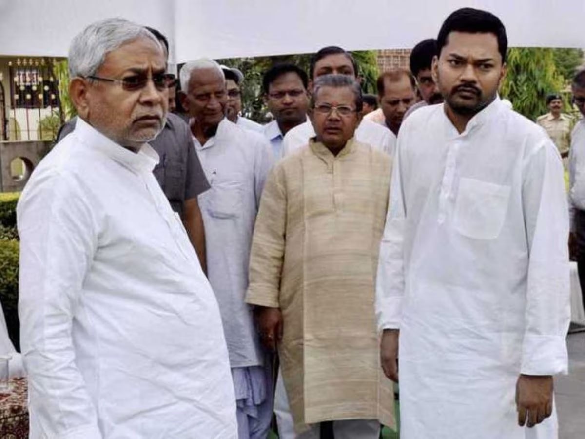 Bihar Politics: नीतीश कुमार के पुत्र निशांत संभालेंगे JDU की कमान; "खेतीबाड़ी नहीं करेगा नेता का बेटा"  