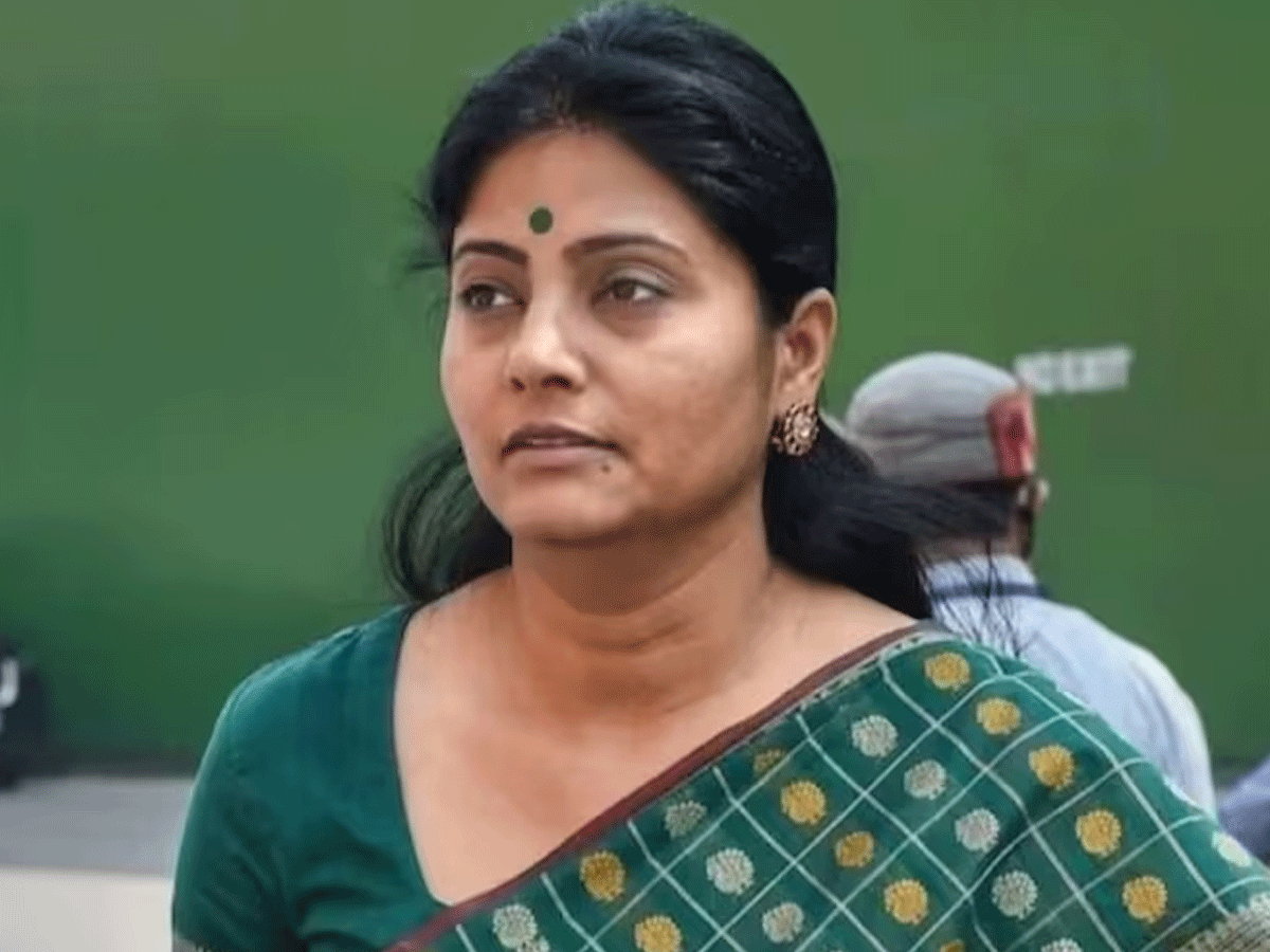 UP के OBC के लिए अनुप्रिया पटेल का जागा प्यार; योगी सरकार पर लगाया ये इल्जाम UP के OBC के लिए अनुप्रिया पटेल का जागा प्यार; योगी सरकार पर लगाया ये इल्जाम