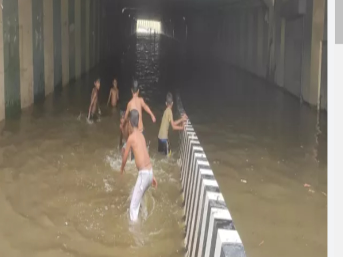 ओखला अंडरपास में जलभराव के कारण यातायात की आवाजाही प्रतिबंधित, 69 लाख लोगों ने किया दिल्ली मेट्रो में सफर