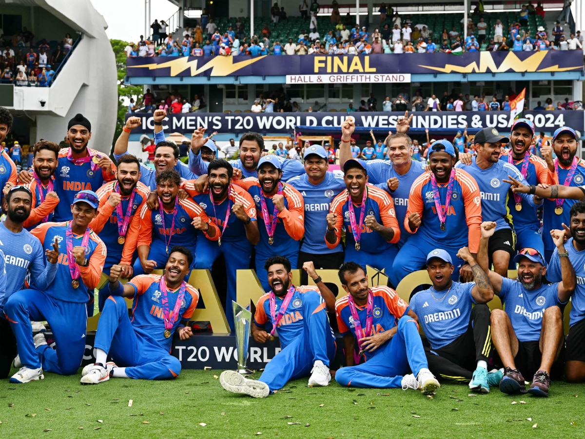 Team India : विश्व विजेता टीम इंडिया पर बरसा अंधाधुंध पैसा... पहले ICC अब BCCI ने खोला खजाना, मिले अरबों रुपये