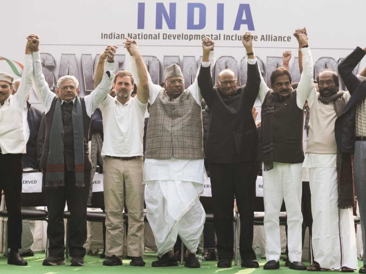 INDIA Alliance Protest: इंडिया गठबंधन का कल संसद भवन में प्रदर्शन 