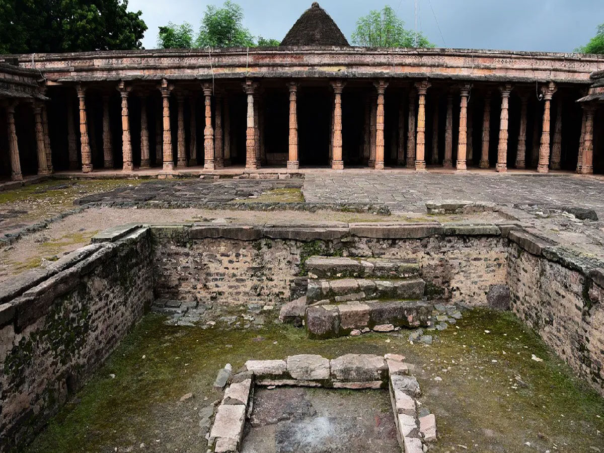 भोजशाला मामले में नया मोड़; जैन समाज ने ठोका दावा, जानें पूरा मामला भोजशाला मामले में नया मोड़; जैन समाज ने ठोका दावा, जानें पूरा मामला